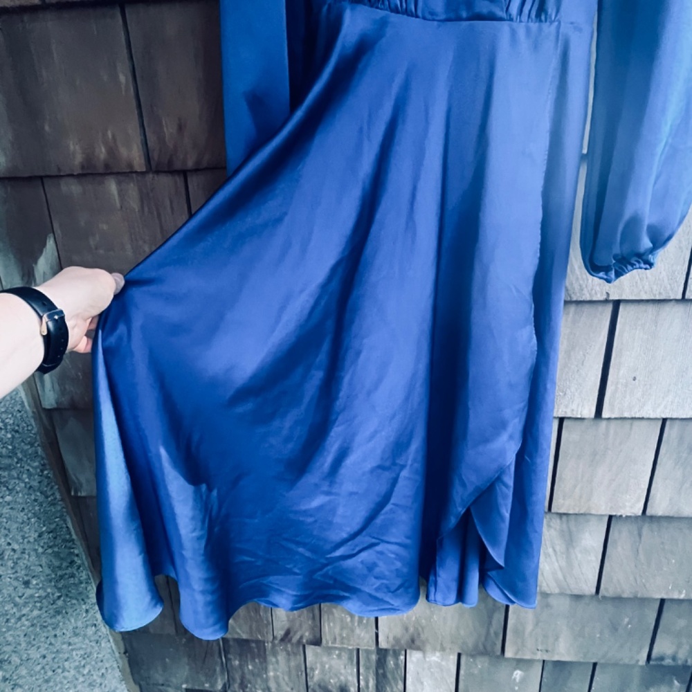 Ever New  🇦🇺 Blue Satin Wrap Dress - Picture 7 of 15